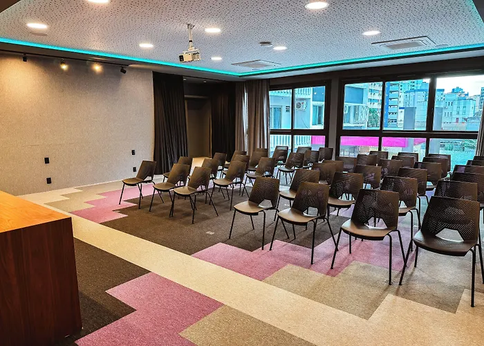 Hotel Zata E Flats